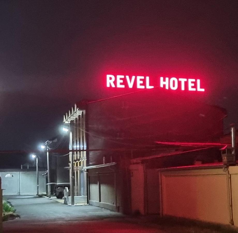 Revel Hotel Tashkent Ngoại thất bức ảnh