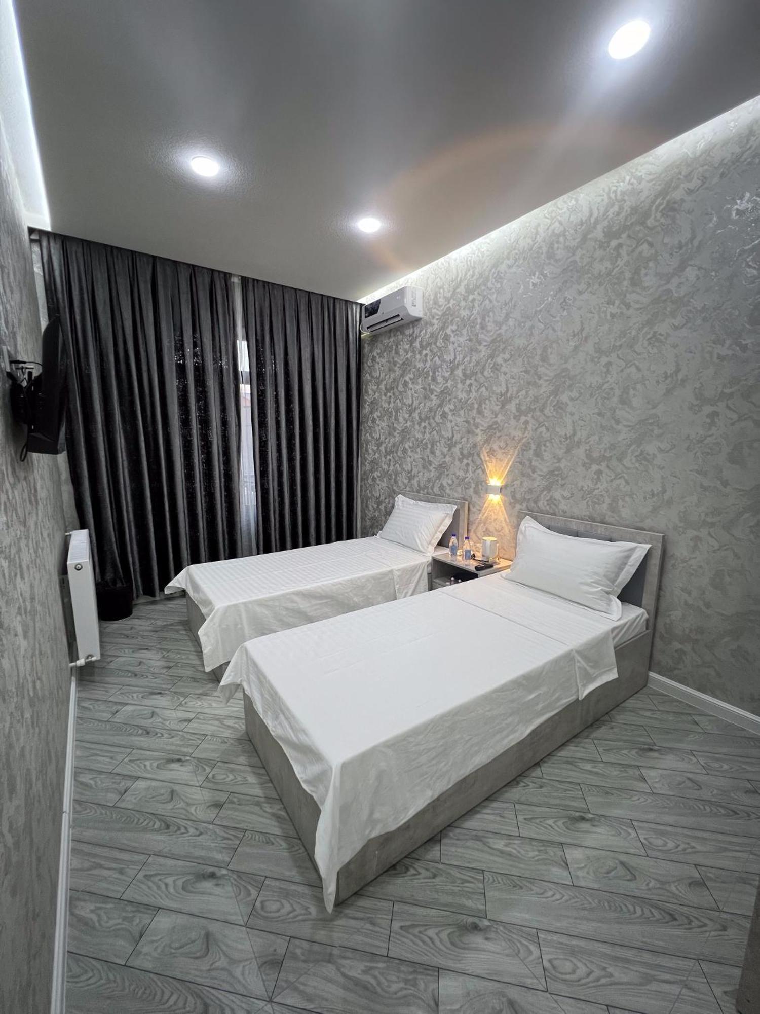 Revel Hotel Tashkent Ngoại thất bức ảnh